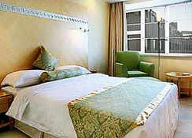 Tiantan Hotel 4*